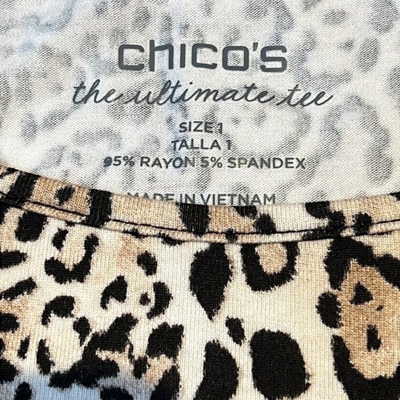 CHICOS the Ultimate Tee Lightweight Rayon/Spandex Long Sleeve Animal Print - Picture 5 of 6